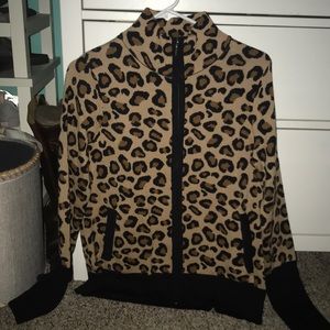 Women’s cheetah print sweater